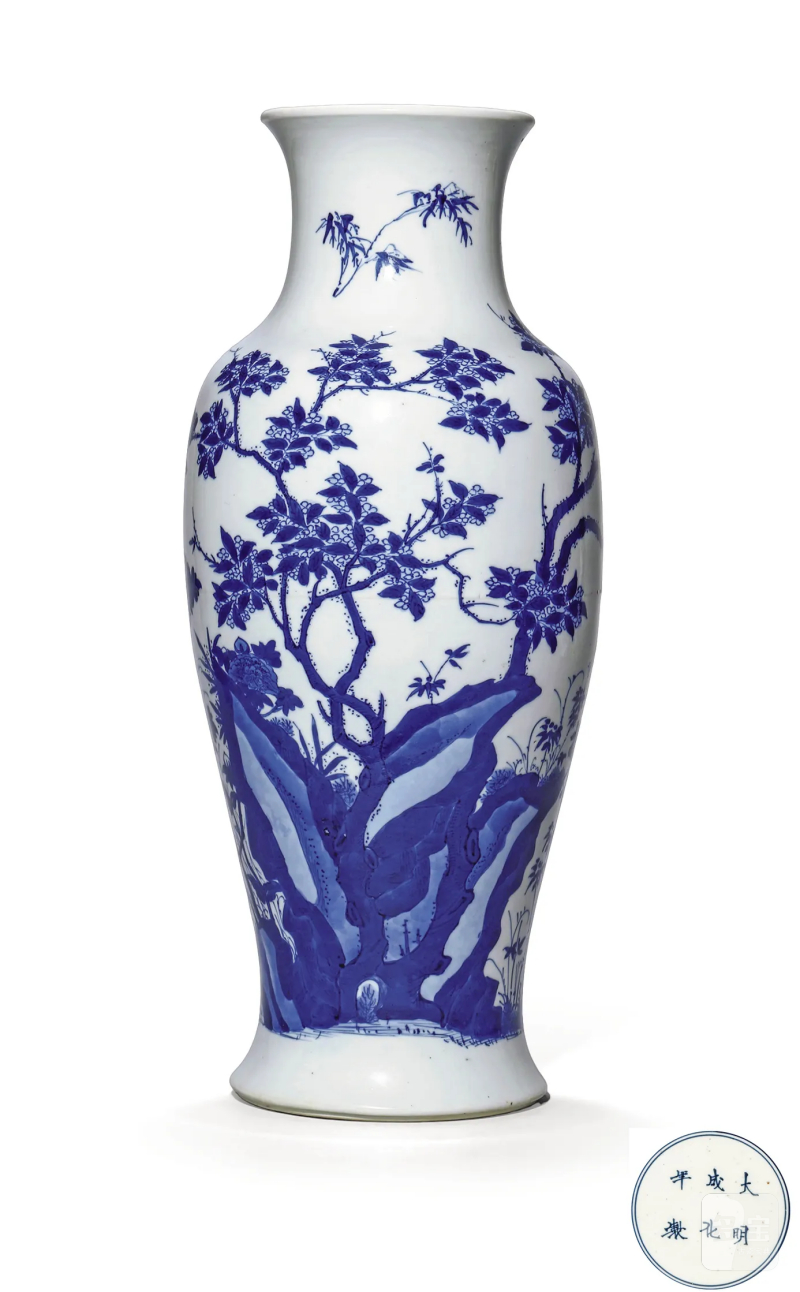 清康熙 青花花鸟纹观音尊